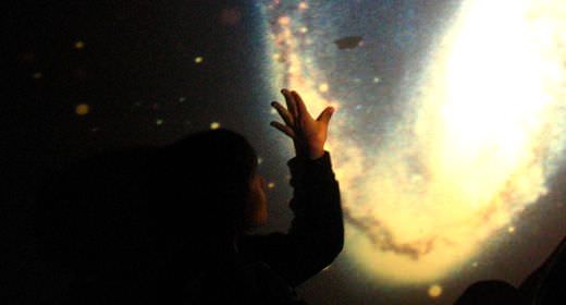 Sala Planetarium en Feria Espiritualmente Sala Planetarium, Vive el universo desde su interior