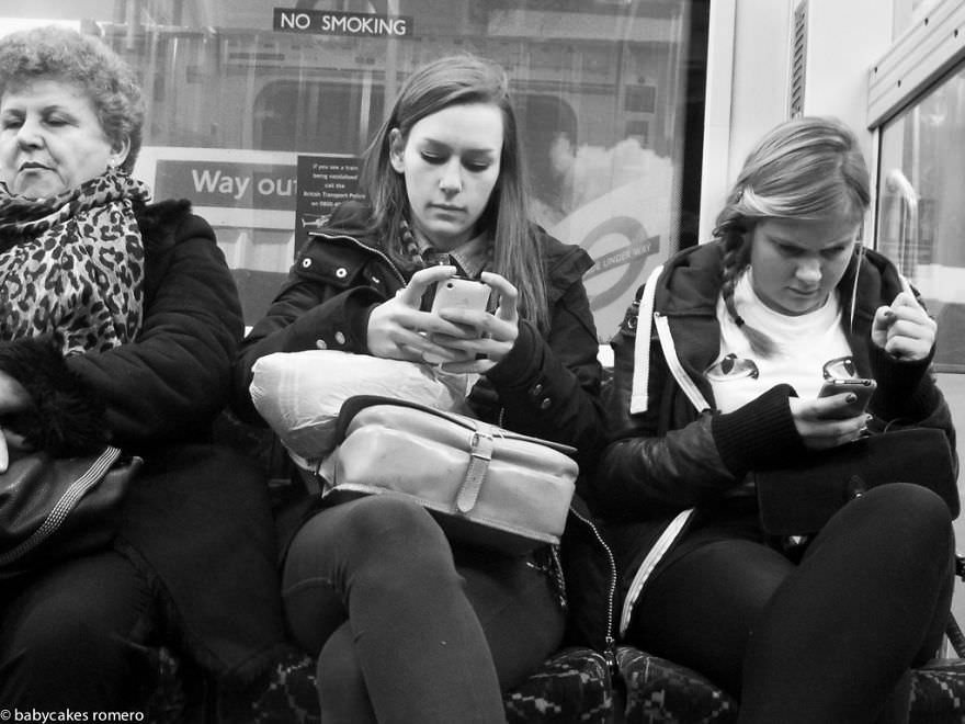 Reflexión: ¿Los teléfonos móviles nos ayuda a comunicarnos mejor?