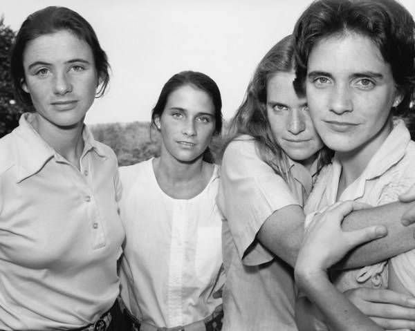 Cuatro hermanas se fotografían juntas durante 40 años