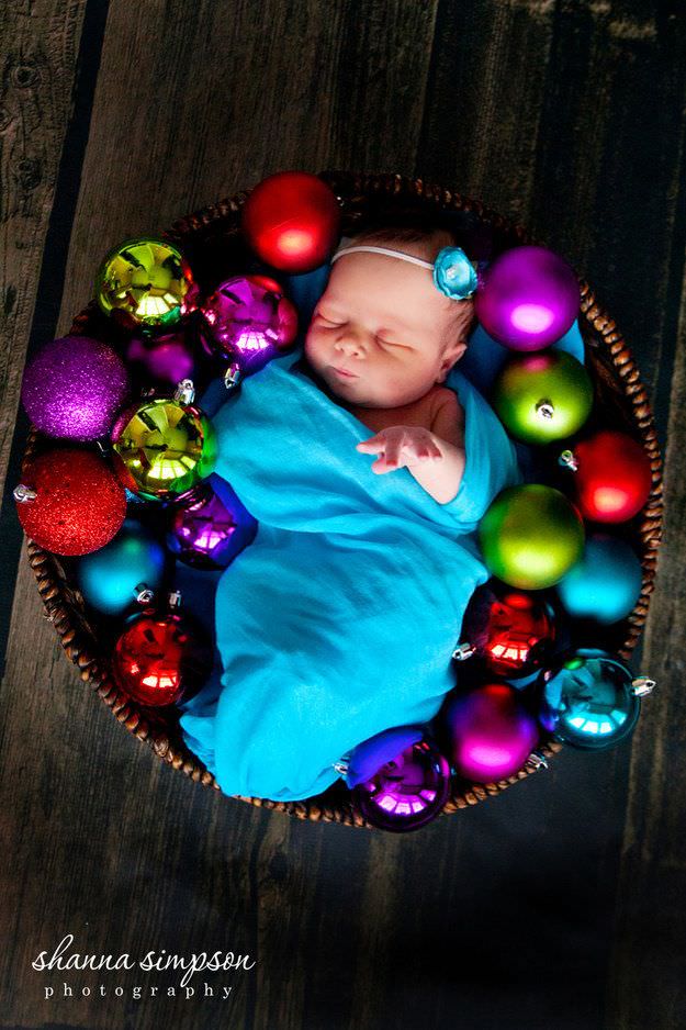 Fotografías de bebés que disfrutan a lo grande en Navidad 8